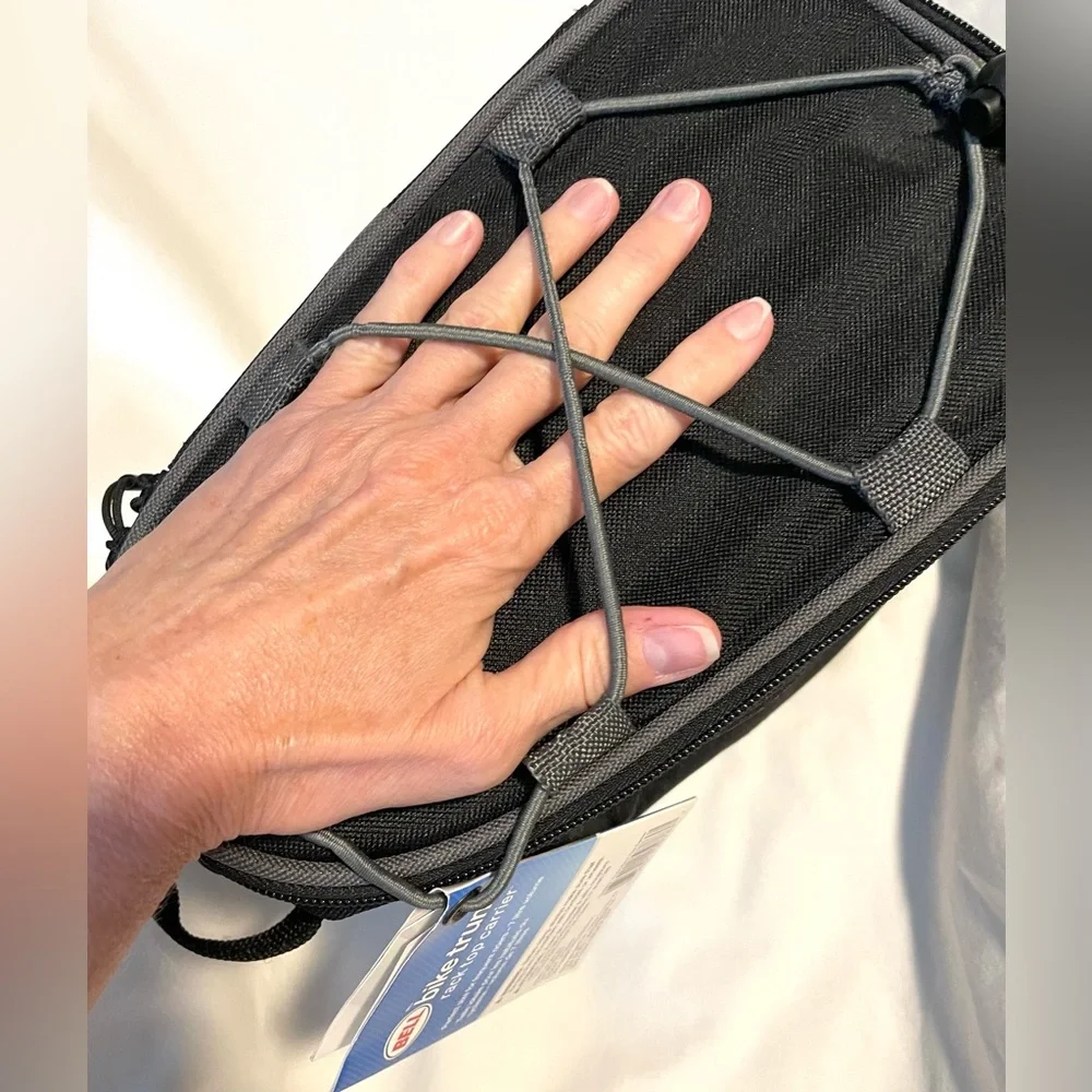 *NWT* BELL Bicycle Bike Trunk/Bag -Rear Rack Top Carrier Storage -7L -Black